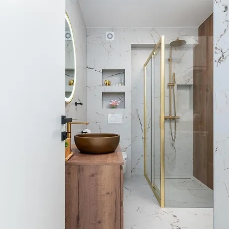 Appartement Natura Apartment-new Modern With View & Two Free Parking Spaces-10 Min Walk To Old Town *