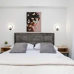 Natura Apartment-new Modern With View & Two Free Parking Spaces-10 Min Walk To Old Town Appartamento