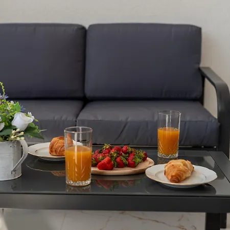 Natura Apartment-new Modern With View & Two Free Parking Spaces-10 Min Walk To Old Town Appartamento Traù